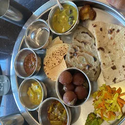 Patel Restaurant And Banquet Hall- Best Restaurant in Junagadh | Best Banquet Hall in Junagadh | Gujarati Thali