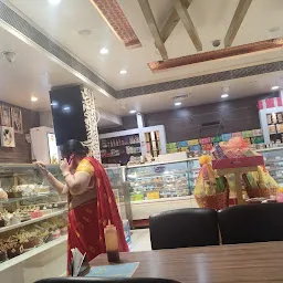 Pathak Cafeteria - Best Sweets Shop In Aligarh