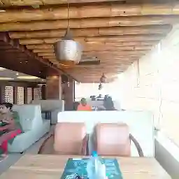 Pathiri's Restaurant