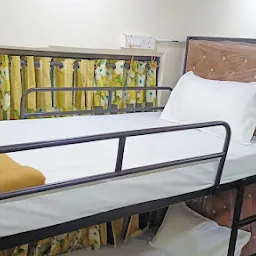 Paying Guest Mahakali Road Andheri I Best Hostel for Boy's & Girl's in Andheri