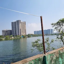 Perungudi Lake