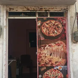 Petals - A Pizza Store