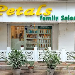 Petals Family Salon