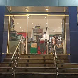 Peter England - Men's Clothing Store, Rajarampuri, Kolhapur
