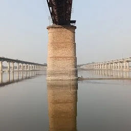 Phaphamau Railway Bridge