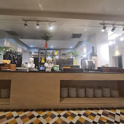 Piano Restaurant