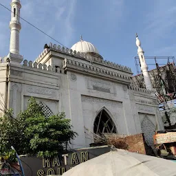 Pioneer Masjid