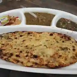 Amritsari kulcha Sardar ji Ludhiana Wale(Pizza kitchen)