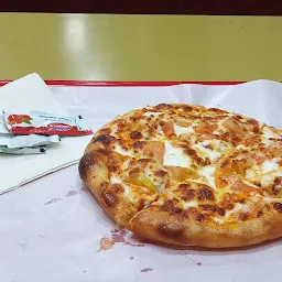 Pizza Treat