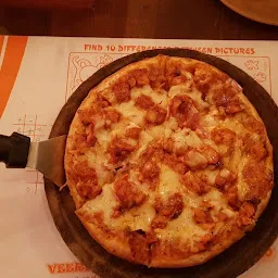 Pizzza Eato