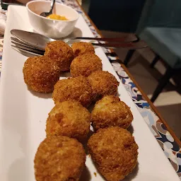 Platess Multicuisine Restaurant | Borivali | Fusion Restaurant