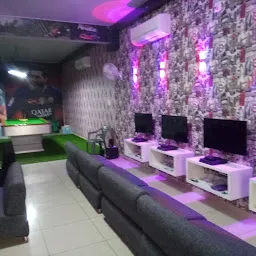 PLAY 360 THE GAMING LOUNGE