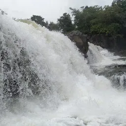 Pochera Water Falls