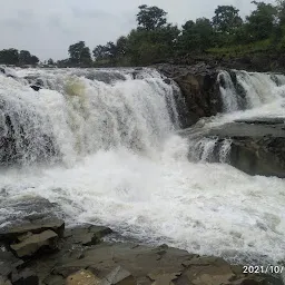 Pochera Water Falls