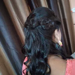 Pooja Beauty parlour