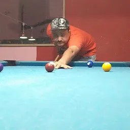 POOL HUT & SNOOKER CLUB & SNOOKER ACADMY