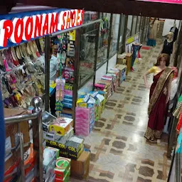 Poonam Shoes , Baadsa Complex