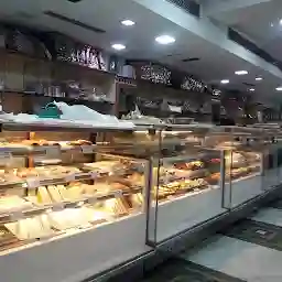 Popular Bakery