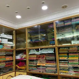 Prakash Cloth Stores