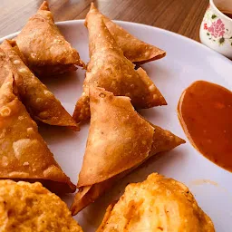 Prakash Fastfood - Chicken Samosa