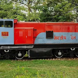 Pratapnagar Station Parking