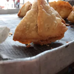 Prem Chandra Samosa