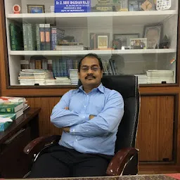 Prof ( Dr ) Sree Bhushan Raju, Nephrologist, NIMS, Hyderabad, Telangana, India