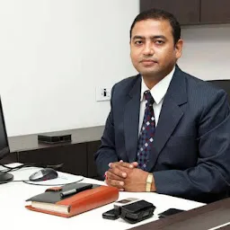 Prof. Vivek Mishra l Best Career Counsellor in Lucknow