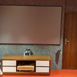 Projector dealer home Theatre Room