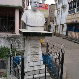 Pt. Bishnu Sewak Mishra statue