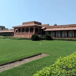 Public Court Yard (Janta Darbar)