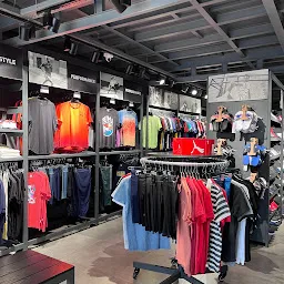 PUMA Store