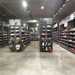 PUMA Store