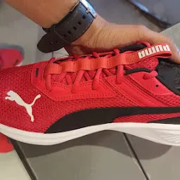 PUMA Store