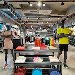 PUMA Store