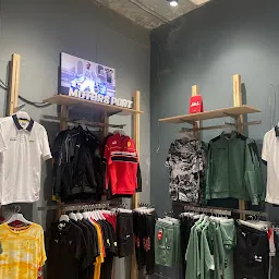 PUMA Store