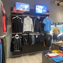 PUMA Store