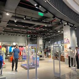 PUMA Store, Phoenix Palassio Mall