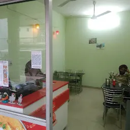 Punjabi Hut Cum Fast Food Centre