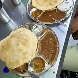 Sardar Ji Ke Mashoor Chole Bhature