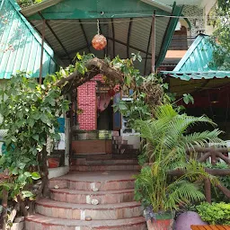 Pyramid Cafe & Guest House
