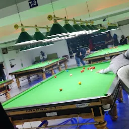 Q Snooker Academy