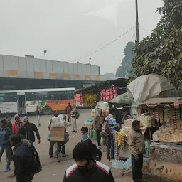 Qaisarbag roadways bus stand