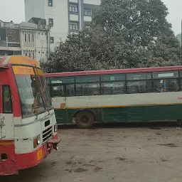 Qaisarbag roadways bus stand