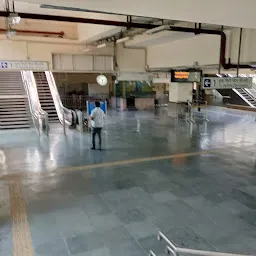 Qutub Minar Metro Station