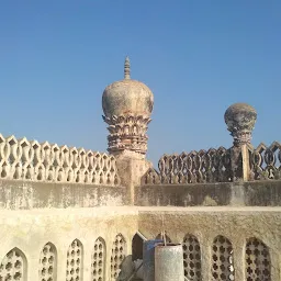 Qutub Shahi Masjid قُطُب شَاہِی مَسْجِد