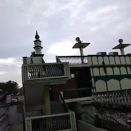 Quwat Jung Mosque