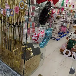 R A EVENT - Party decor and gift shop