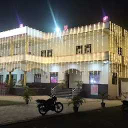 R N UTSAV PALACE