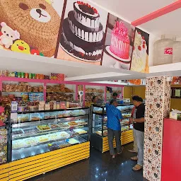 R.R Cake Corner